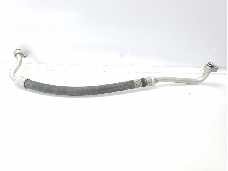 Recambio de tubos aire acondicionado para toyota rav 4 referencia OEM IAM 8870442710  