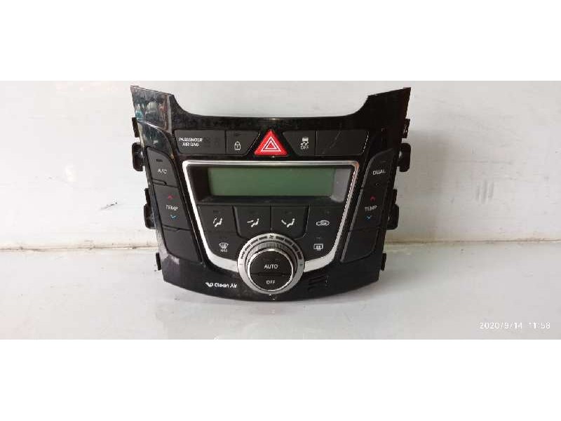 Recambio de mando calefaccion / aire acondicionado para hyundai i30 (gd) 25 aniversario referencia OEM IAM 97250A6520 97250A5XXX