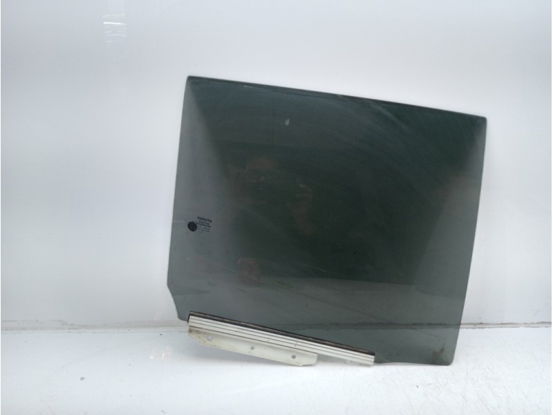 Recambio de luna custodia trasera derecha para toyota c-hr hybrid advance referencia OEM IAM 68103F4020  