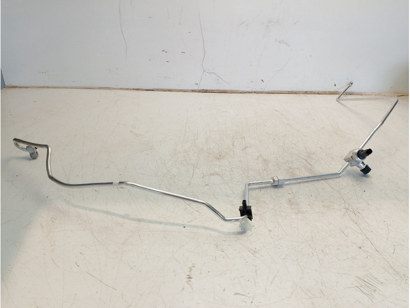 Recambio de tubos aire acondicionado para toyota yaris (_p21_, _pa1_, _ph1_) 1.5 hybrid (mxph10) referencia OEM IAM 88710K0060  