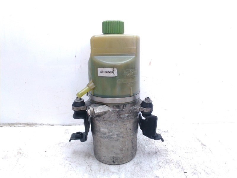 Recambio de bomba direccion para ford focus lim. (cb4) titanium referencia OEM IAM 2035468 4M513K514CA 