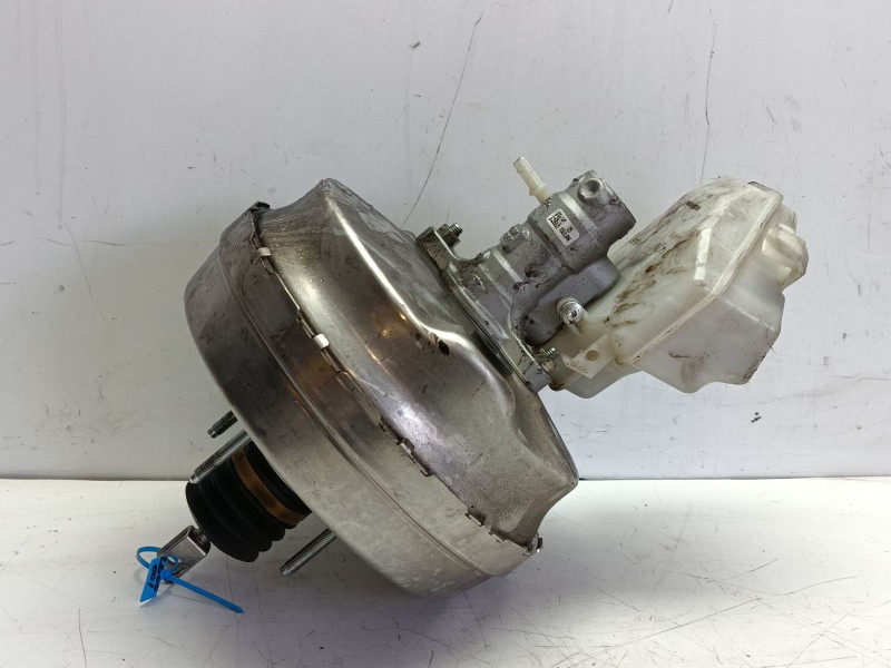 Recambio de servofreno para land rover discovery sport (l550) 2.0 d 4x4 referencia OEM IAM LR096536  