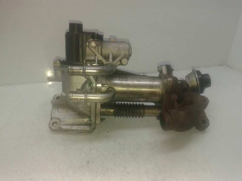Recambio de valvula egr para renault clio iv grandtour dynamique referencia OEM IAM 147356133R 161213B 