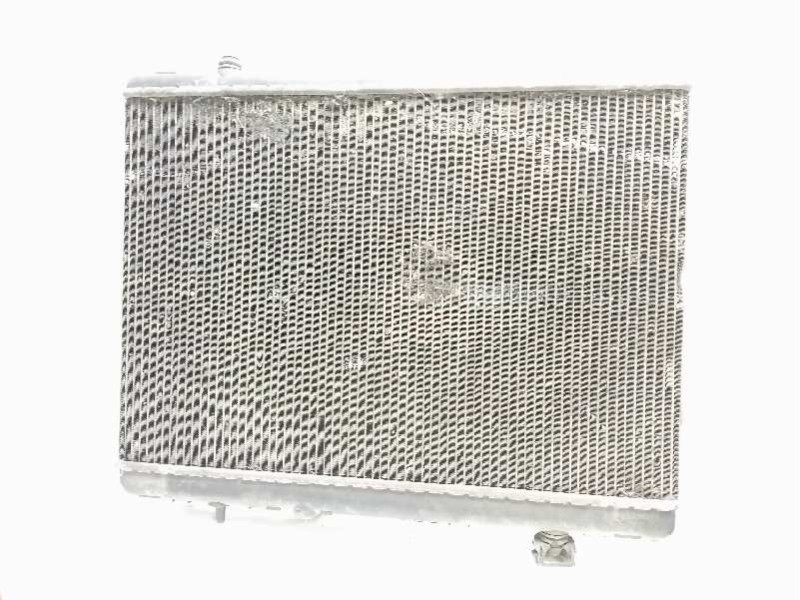 Recambio de radiador agua para peugeot 407 sport referencia OEM IAM 133387  
