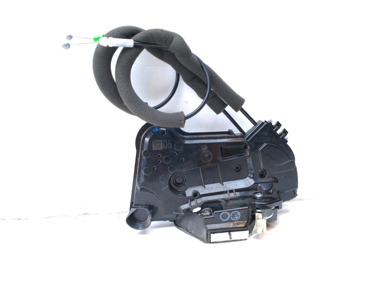 Recambio de cerradura puerta delantera derecha para toyota aygo x-cite referencia OEM IAM 69030K0030  