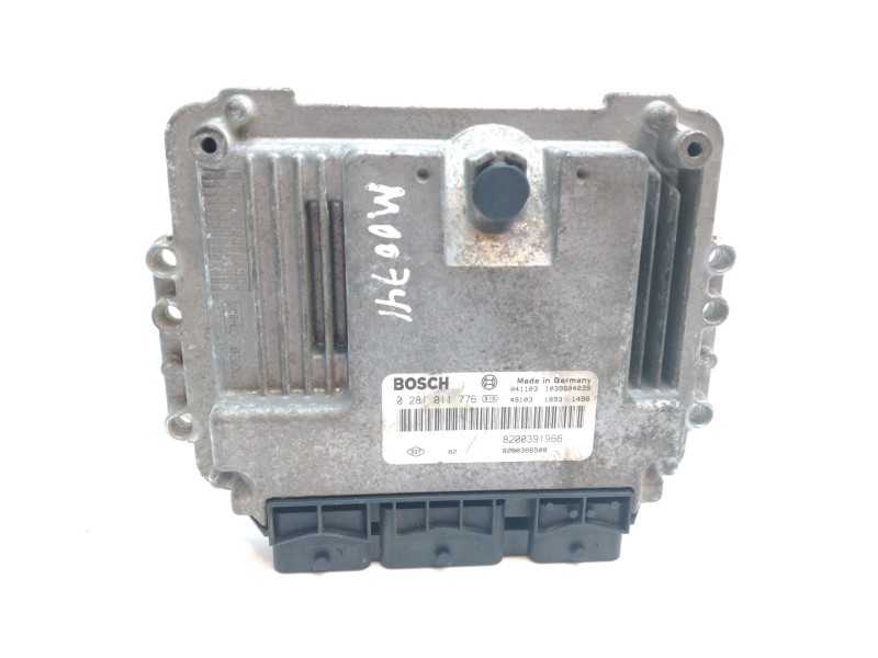 Recambio de centralita motor uce para renault megane ii berlina 5p 1.9 dci diesel referencia OEM IAM 8200391966  