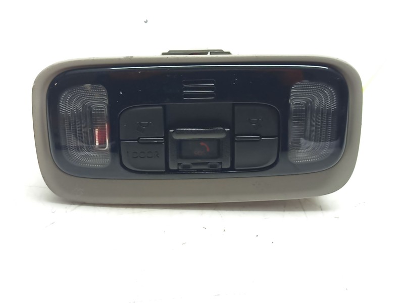 Recambio de luz interior para toyota yaris referencia OEM IAM 86730F4010 81260K0060 