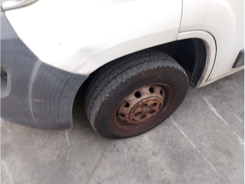 Recambio de mangueta delantera izquierda para citroën jumper iii autobús 2.2 hdi 130 referencia OEM IAM 1612735380  1393345080