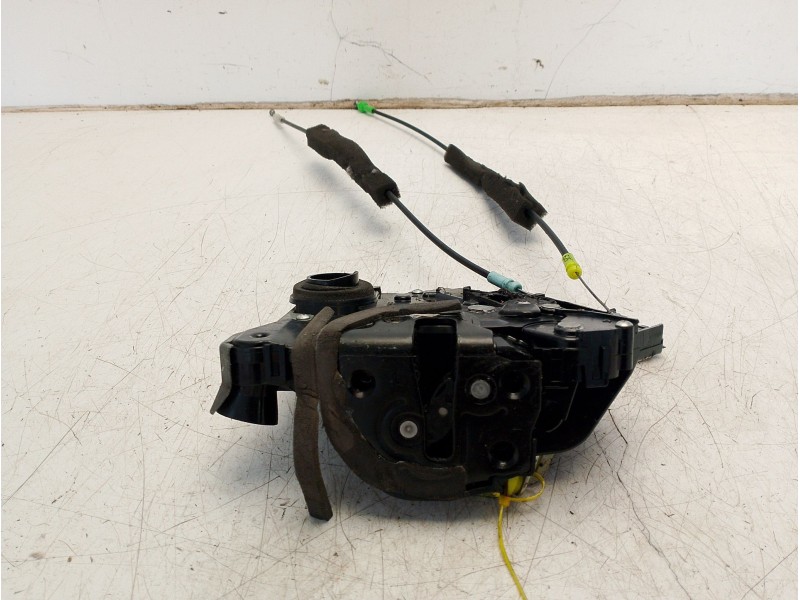 Recambio de cerradura puerta delantera izquierda para lexus gs (_s19_) 450h (grs191_, gws191_) referencia OEM IAM 6904030A20  