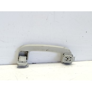 ASIDERO DELANTERO IZQUIERDO LR087346 