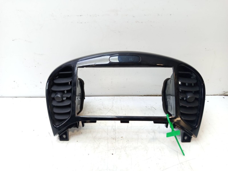 Recambio de moldura para nissan juke (f15) 1.6 referencia OEM IAM 68260BX80A  