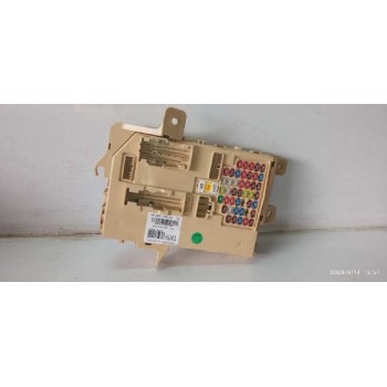 CAJA RELES / FUSIBLES 91950A6041 
