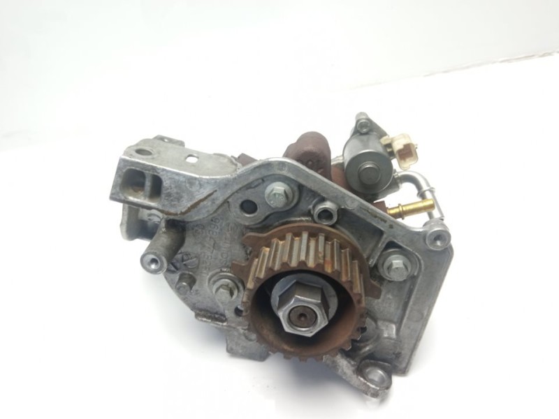 Recambio de bomba inyeccion para ford focus lim. (cb8) edition referencia OEM IAM 9676289780 5WS4089 