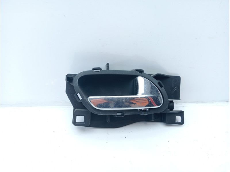 Recambio de maneta interior delantera derecha para citroën c4 berlina exclusive referencia OEM IAM 96435310VD 09E07 