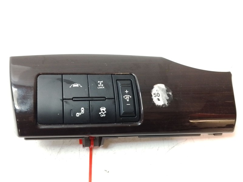 Recambio de molduras delanteras para kia sorento referencia OEM IAM 847802P10049  