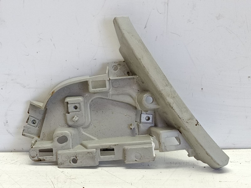 Recambio de moldura para land rover discovery sport (l550) 2.0 d 4x4 referencia OEM IAM LR065262  