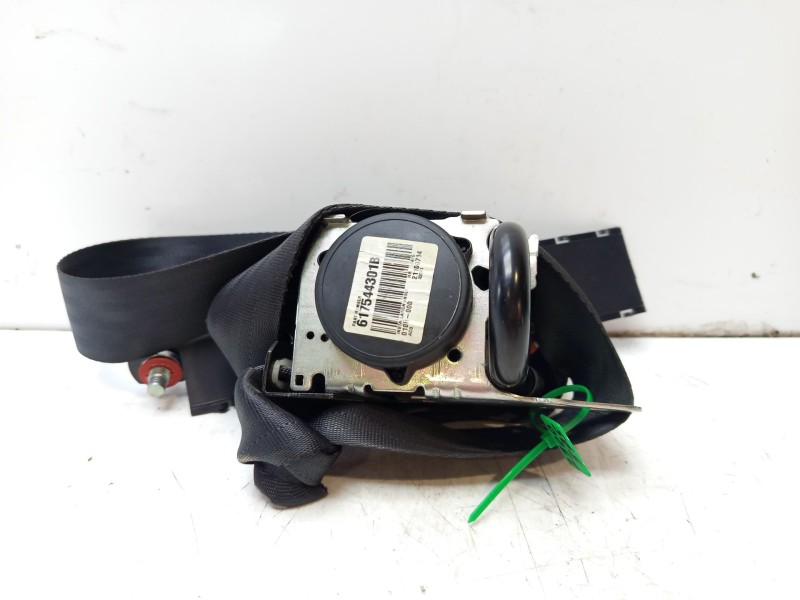 Recambio de cinturon seguridad delantero derecho para nissan juke (f15) 1.6 referencia OEM IAM 86884BX90A  
