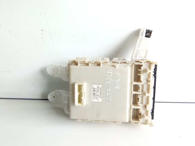 Recambio de caja reles / fusibles para toyota auris luna+ referencia OEM IAM 8273002J70 171610C09 