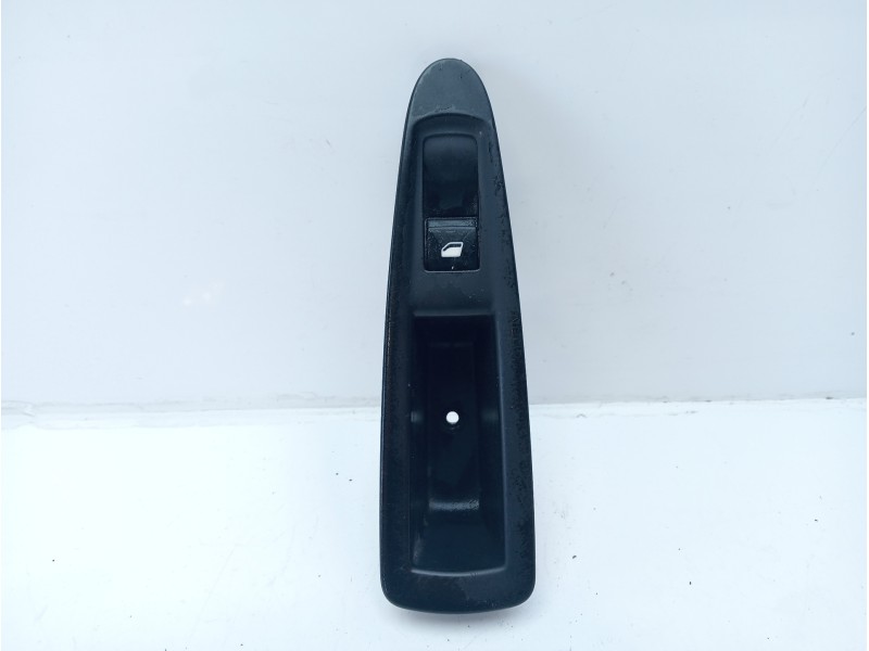 Recambio de mando elevalunas trasero derecho para citroën c4 berlina exclusive referencia OEM IAM 9650912777 215436 