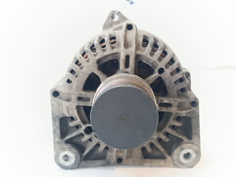 Recambio de alternador para nissan micra ii (k11) 1.5 d referencia OEM IAM 2310000Q2C TG11C034 / 2542946B 8200386806 / 106258096