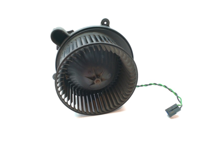 Recambio de motor calefaccion para jeep gr. cherokee (wh) 3.0 crd cat referencia OEM IAM 68020234AA  