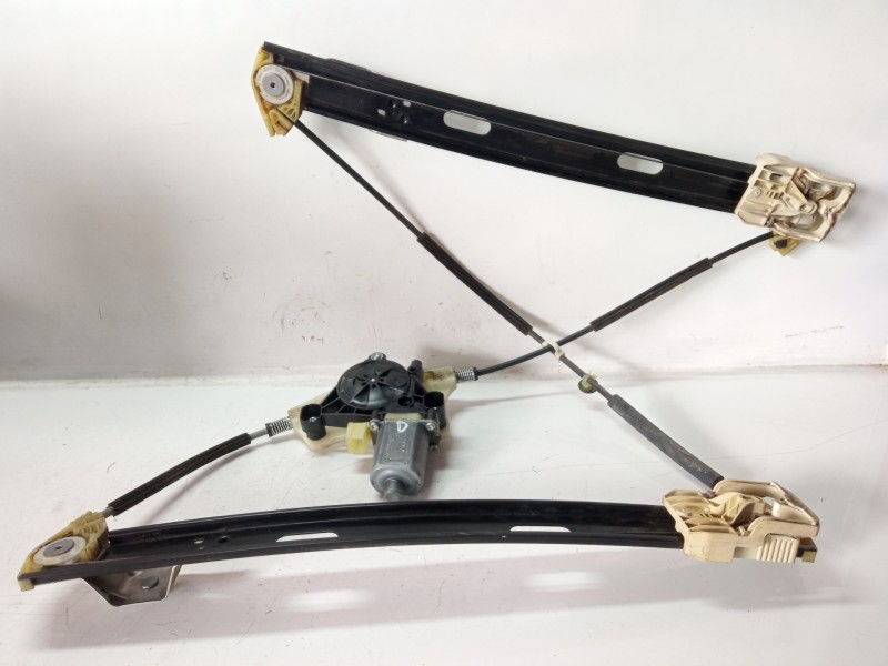 Recambio de motor elevalunas delantero derecho para seat leon (5f1) emoción referencia OEM IAM 5Q0959802B 5Q0959802B 