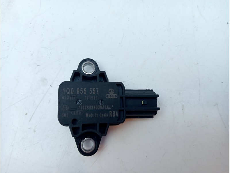 Recambio de sensor para volkswagen polo (6r1) advance referencia OEM IAM 1Q0955557  