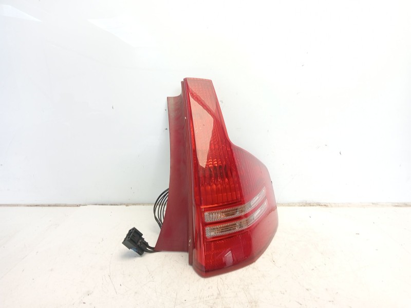 Recambio de piloto trasero derecho para citroën c4 berlina 1.6 16v hdi fap referencia OEM IAM 6351T8  