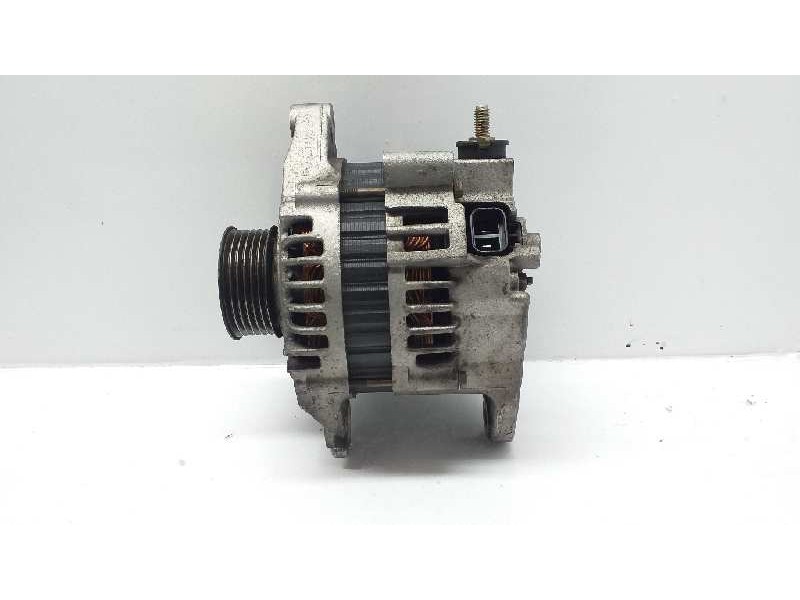 Recambio de alternador para nissan almera (n16/e) ambience referencia OEM IAM 23100BU010 LR180762 