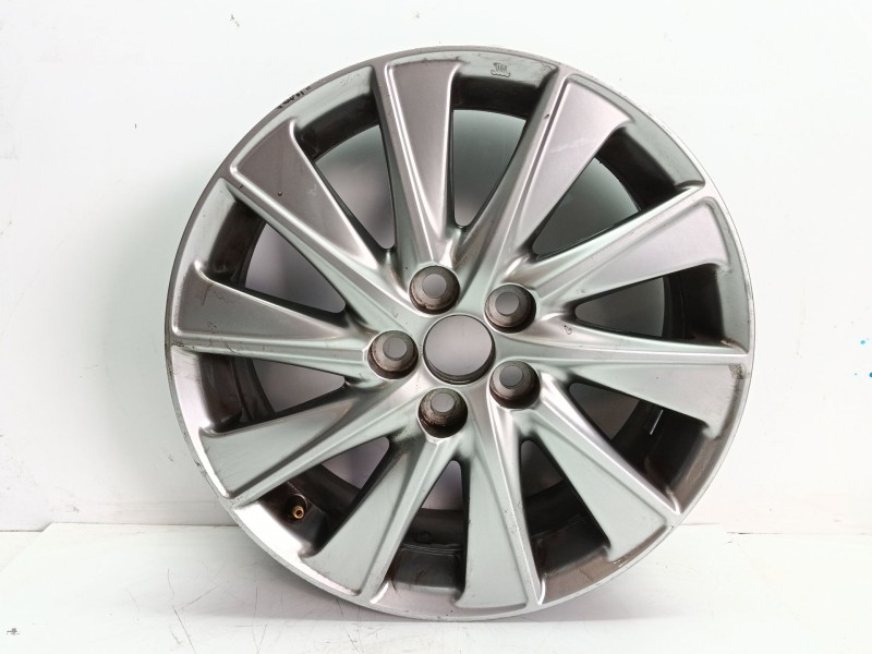 Recambio de llanta para toyota yaris referencia OEM IAM 42611YP500  