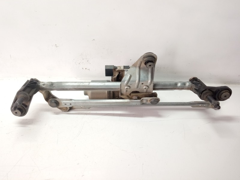 Recambio de motor limpia delantero para seat leon (5f1) emoción referencia OEM IAM 5F1955023B 3397021852 5F1955119A