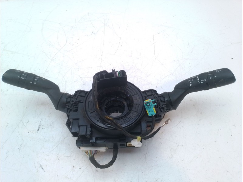 Recambio de mando multifuncion para toyota rav4 referencia OEM IAM 8430812020 8431911010 / 8432933090 / 8465242200 