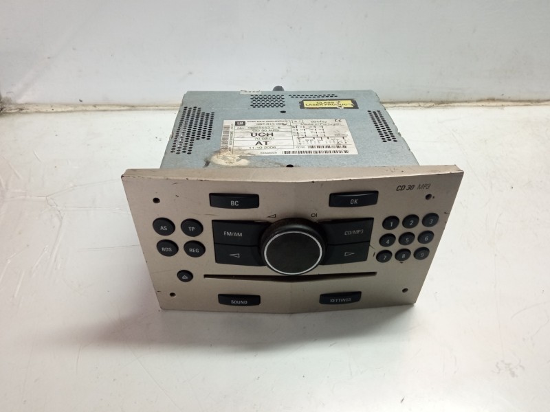 Recambio de sistema audio / radio cd para opel astra h berlina referencia OEM IAM 497316088  