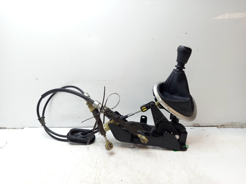 Recambio de selector cambio para nissan juke (f15) 1.6 referencia OEM IAM 341011KG0B  