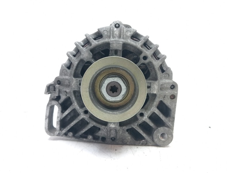 Recambio de alternador para renault clio ii fase i (b/cbo) 1.2 referencia OEM IAM 7700437090  