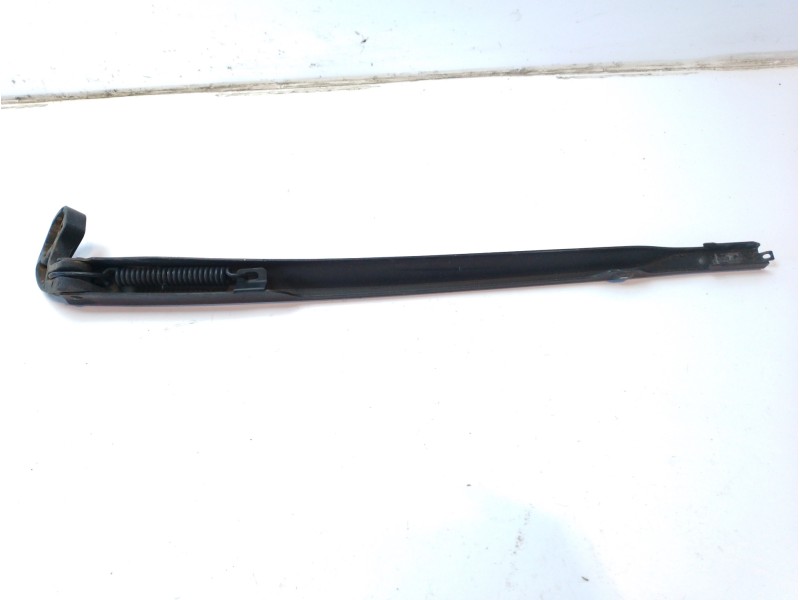 Recambio de brazo limpia delantero derecho para seat leon (1p1) comfort limited referencia OEM IAM 1P0955410A1P9  
