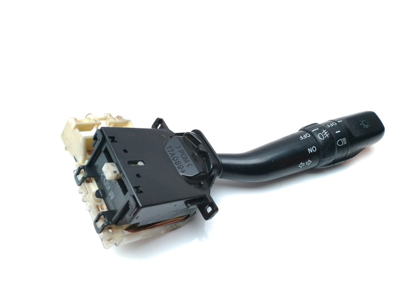 Recambio de mando luces para toyota land cruiser (j12) 3.0 turbodiesel referencia OEM IAM 84140200560  