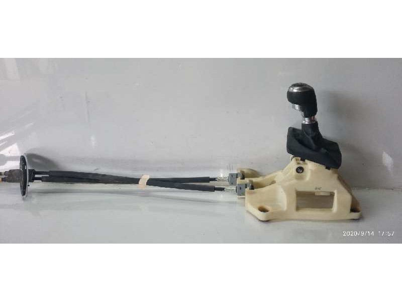 Recambio de palanca cambio para hyundai i30 (gd) 25 aniversario referencia OEM IAM 43700A5200RY 43794A6300 