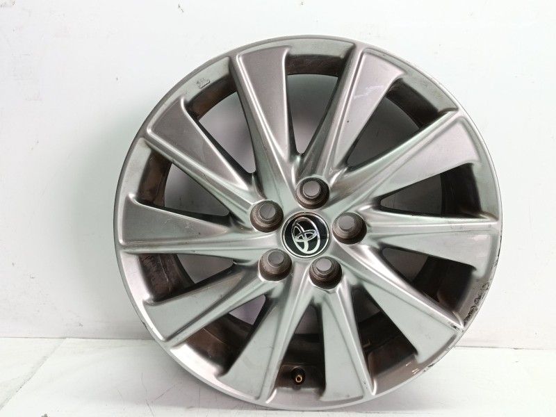 Recambio de llanta para toyota yaris referencia OEM IAM 42611YP500  