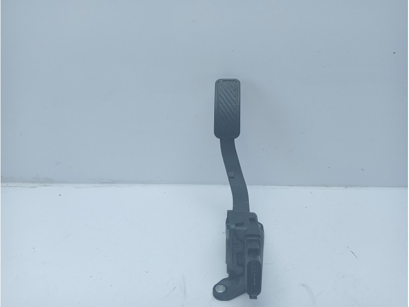 Recambio de potenciometro pedal para ford fiesta (cb1) ambiente referencia OEM IAM 8V219F836AA 6PV00951700 