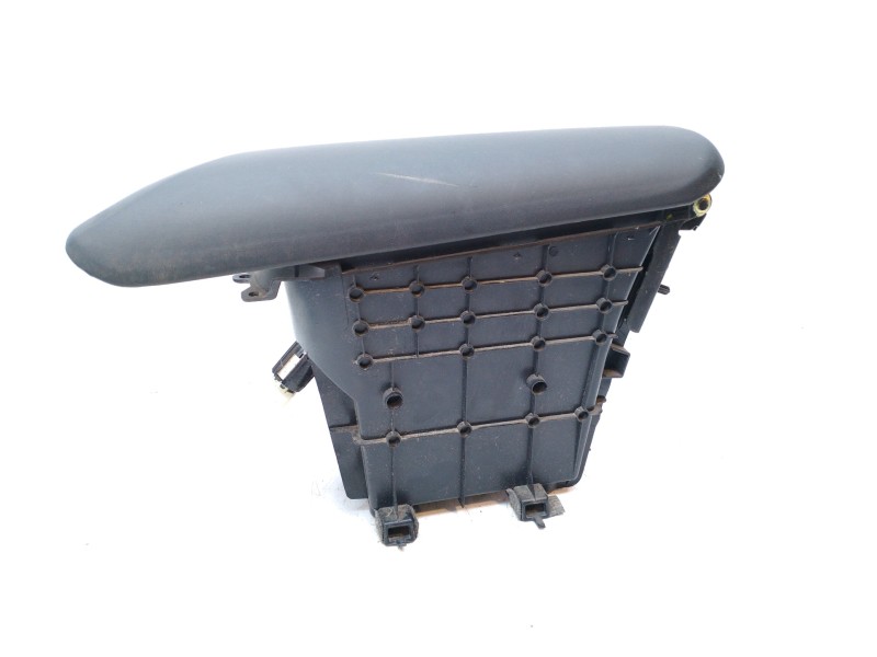 Recambio de apoyabrazos central para toyota c-hr referencia OEM IAM 58812F4010  