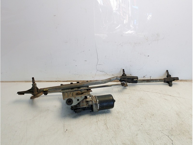 Recambio de motor limpia delantero para renault scenic ii 1.9 dci diesel referencia OEM IAM 8200327016  
