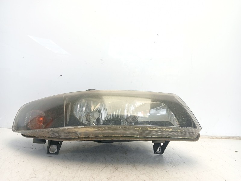 Recambio de faro derecho para seat leon (1m1) 1.9 sdi referencia OEM IAM 1M1941016  