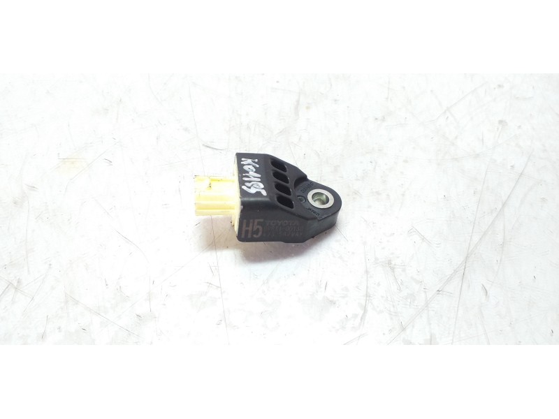 Recambio de sensor para toyota yaris feel referencia OEM IAM 898310D130  