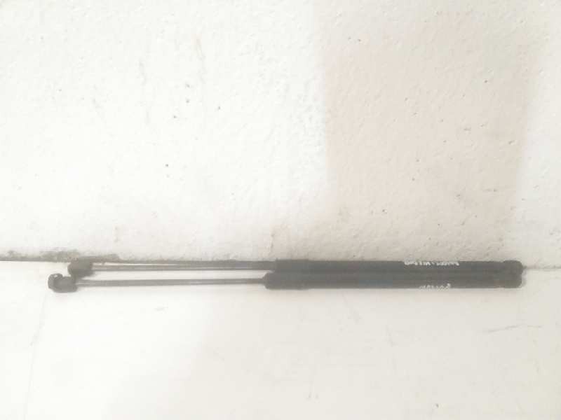 Recambio de amortiguadores maletero / porton para volkswagen polo advance referencia OEM IAM 2G6827550B  
