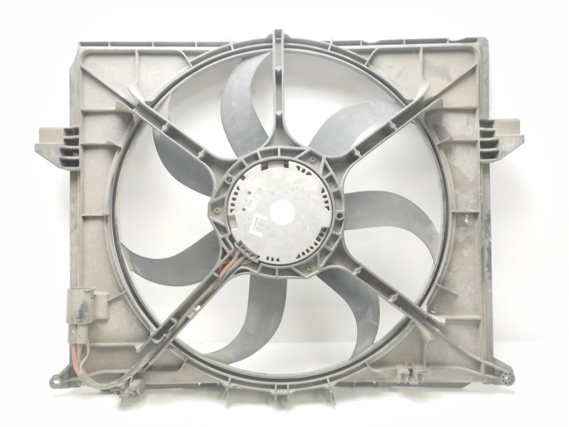 Recambio de electroventilador para mercedes-benz clase r (w251) 350 (251.056) referencia OEM IAM A1645000193  