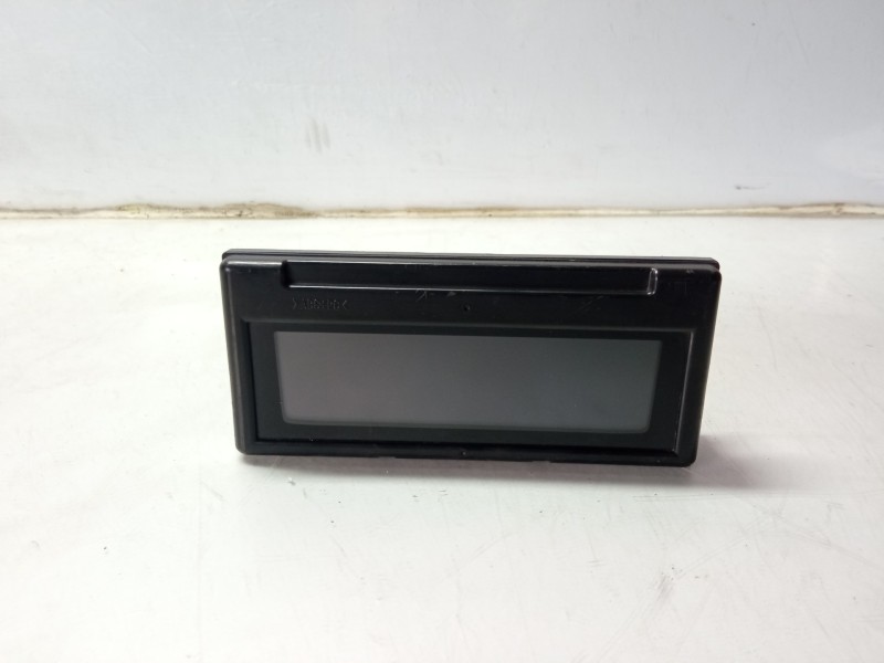 Recambio de pantalla multifuncion para volvo v50 familiar 2.0 diesel cat referencia OEM IAM 8696495  