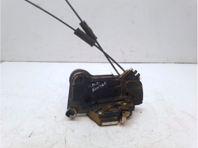 Recambio de cerradura puerta delantera derecha para toyota rav4 referencia OEM IAM 6903062010  