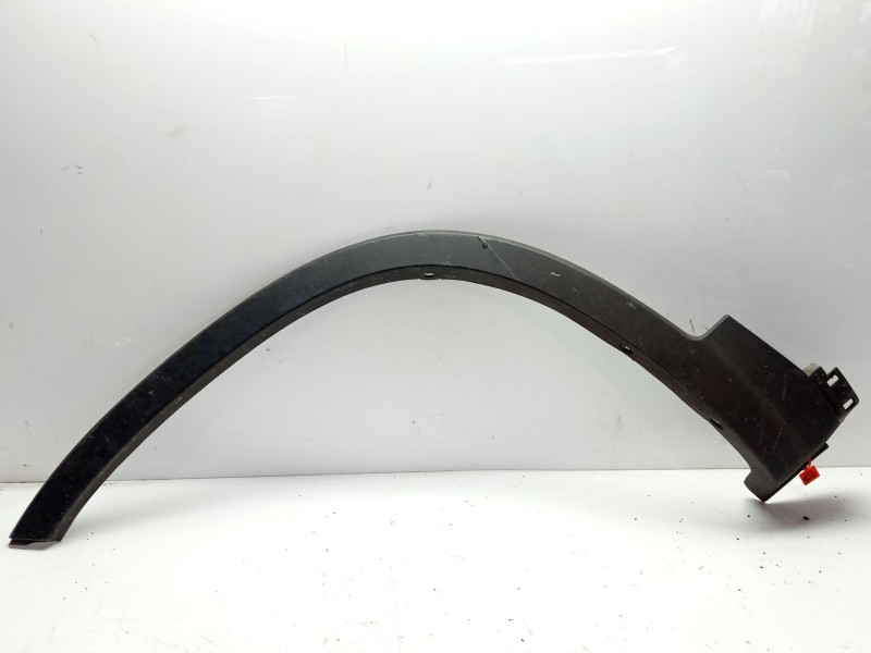 Recambio de moldura para kia sorento referencia OEM IAM 877112P009 877132P010 