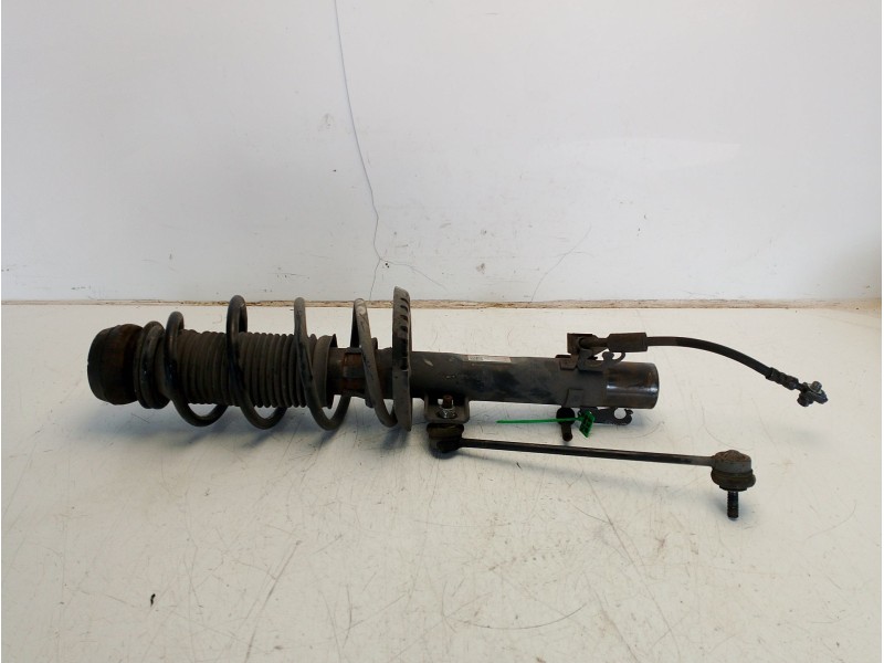 Recambio de amortiguador delantero izquierdo para volkswagen polo (9n3) advance referencia OEM IAM 6Q0412103C  